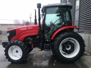 140hp-1404-4x4-cabina-utilitaria-vista-del-tractor-04