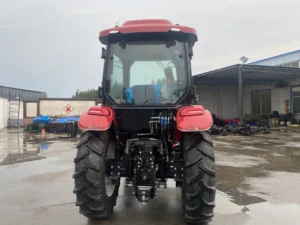 150hp-1504-4x4-alta potencia-cabina-tractor-vista-04
