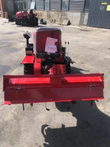 35hp-labradora-rotativa-sobre-orugas-para-tierras-secas-192-monocilíndrica-vista-03
