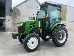 80hp-804-4x4-cabina-utilitaria-vista-del-tractor-02