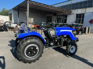 Tractor agrícola con ruedas Blue de 50 HP, modelo 504, con tracción a las cuatro ruedas (4WD): vista lateral izquierda