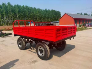 vista-del-tractor-agrícola-y-el-remolque-01