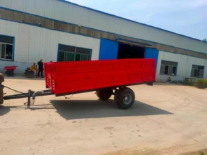 vista-del-tractor-agrícola-con-remolque-25
